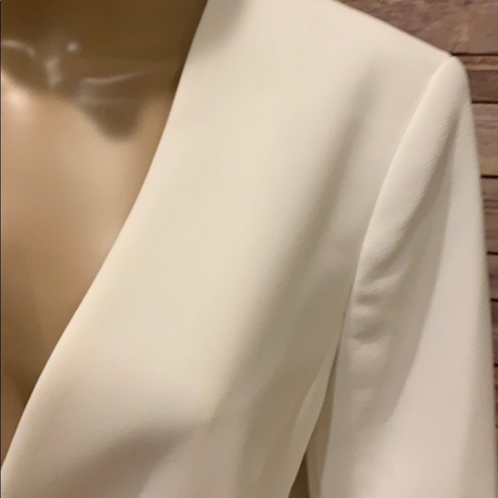 ❤️NWT MICHAEL KORS AMAZING WHITE BLAZER - Picture 3 of 6